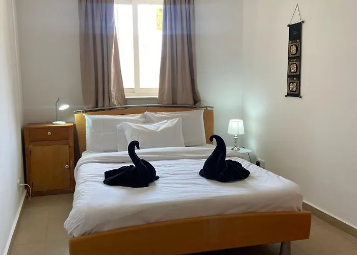 شقة 2 Bed Maisonette