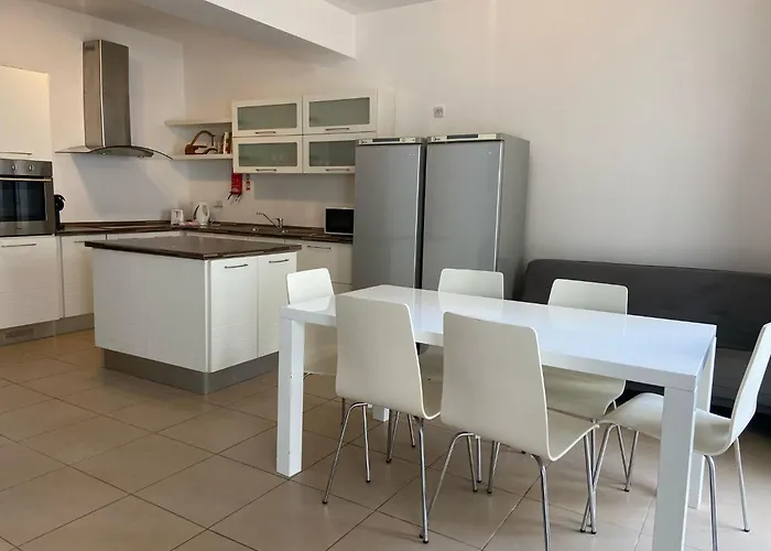 2 Bed Maisonette Gzira