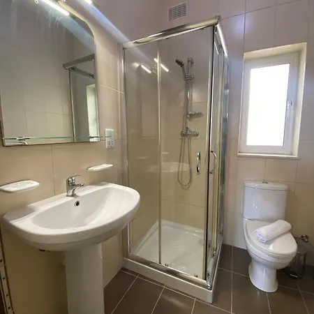Central Oasis 2Br Outdoor Retreat Gzira